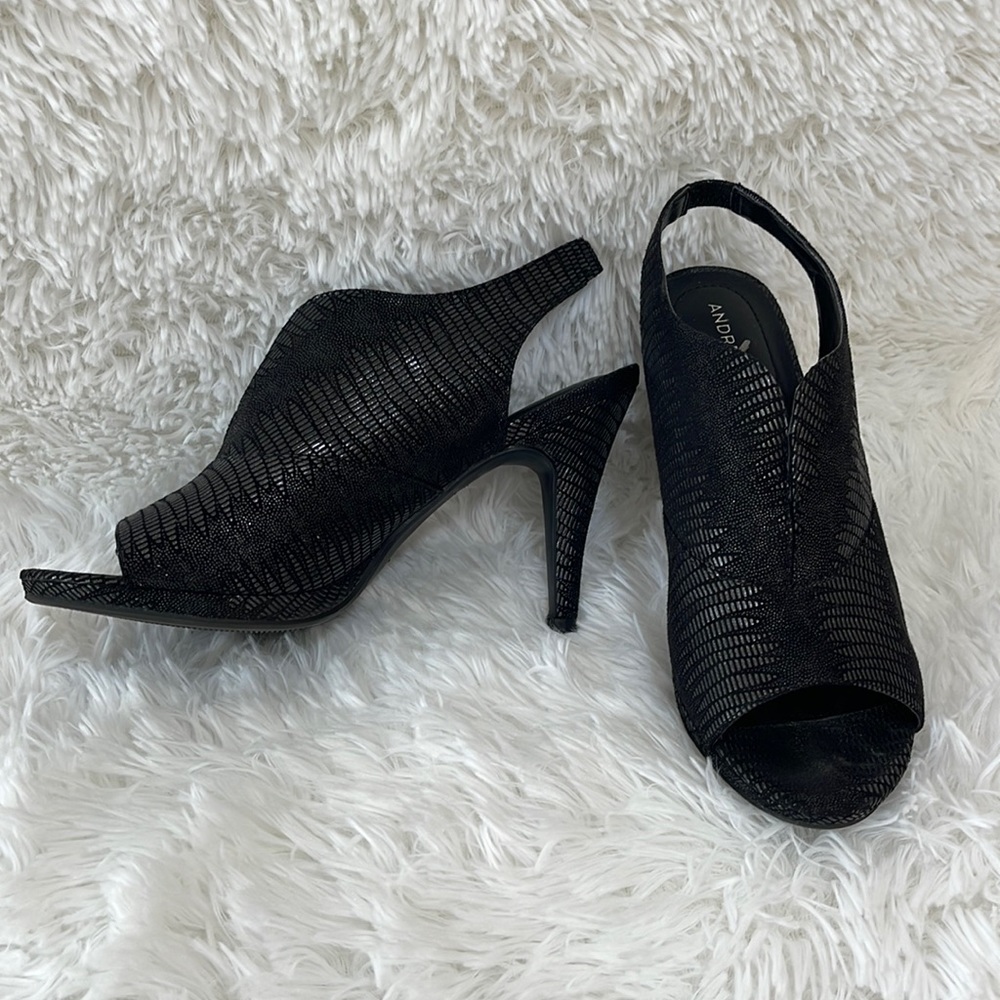 Andrew Gellar, 4 inch peep toe heels, black snake, skin size 8 1/2